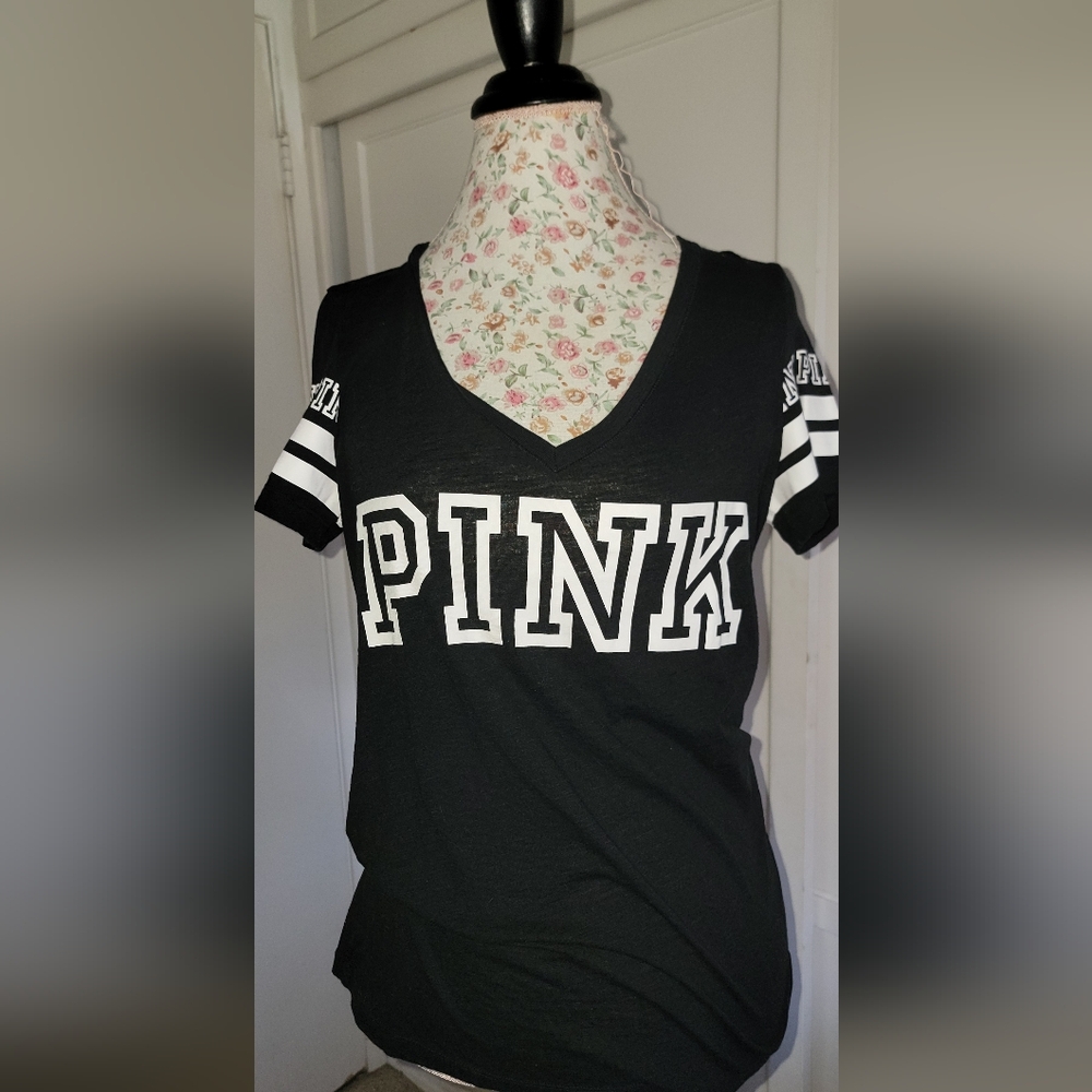 Victoria's Secret PINK Black and White Top Size SMALL